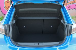 Peugeot 208 1.2 PureTech 100 (9)