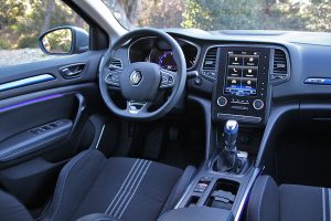 Renault Megane 1.5 Blue dCi 115 GT-Line (10)