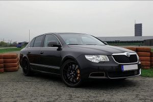 Skoda_Superb_Rothe_1