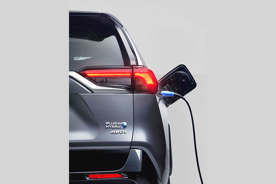 https://autogreeknews.gr/wp-content/uploads/2020/01/Toyota_RAV4_Plug_in_Hybrid5.jpg