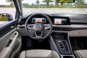 VW-Golf-2020-(3)