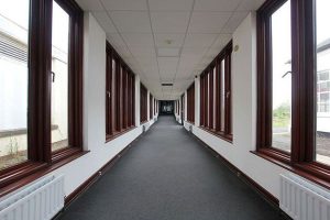 abandon_caterham_offices_2