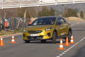kia xceed moose test2