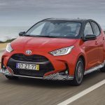2020-Toyota-Yaris-(1)