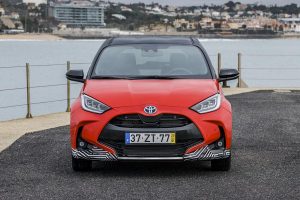 2020-Toyota-Yaris-(3)