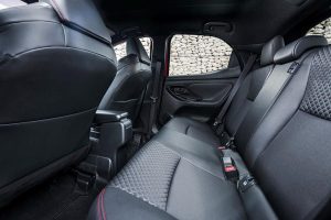 2020-Toyota-Yaris-(7)