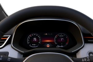 All-New-Renault-Clio-digital-binacle_low