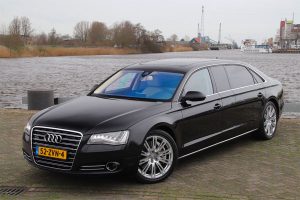 Audi_A8_Limo_1