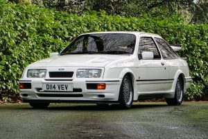 Ford_Cosworth_RS500_1