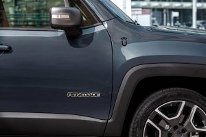 Jeep-Renegade-2020-(4)