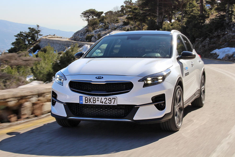 https://autogreeknews.gr/wp-content/uploads/2020/02/Kia-XCeed-14.jpg