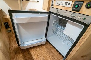 Lada-Niva-caravan-(9)