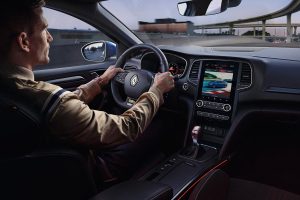 Renault-Megane-2020-(3)