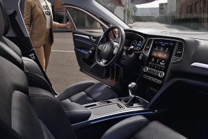 Renault-Megane-2020-(3)