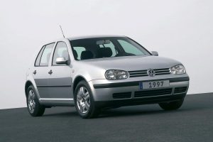 Volkswagen-Golf_2000