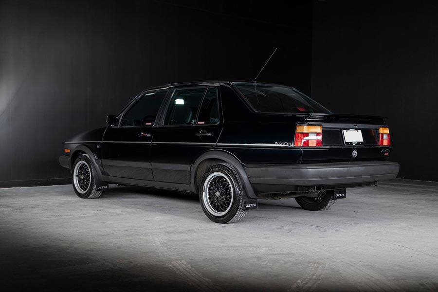 https://autogreeknews.gr/wp-content/uploads/2020/03/1989_volkswagen_jetta_gli_16v-7.jpg