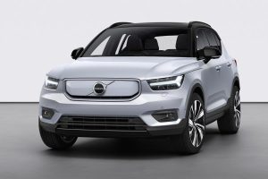 259192_Volvo_XC40_Recharge_P8_AWD_in_Glacier_Silver