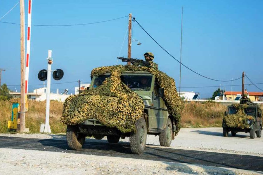 https://autogreeknews.gr/wp-content/uploads/2020/03/Greek-Army-vehicles-11.jpg