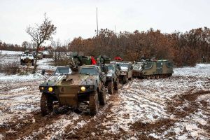 Greek-Army-vehicles-(12)