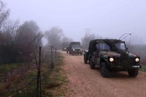 Greek-Army-vehicles-(13)