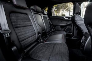 Kuga_ST-Line-X_EcoBlue_Hybrid_041