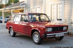 Lada-2104-(4)