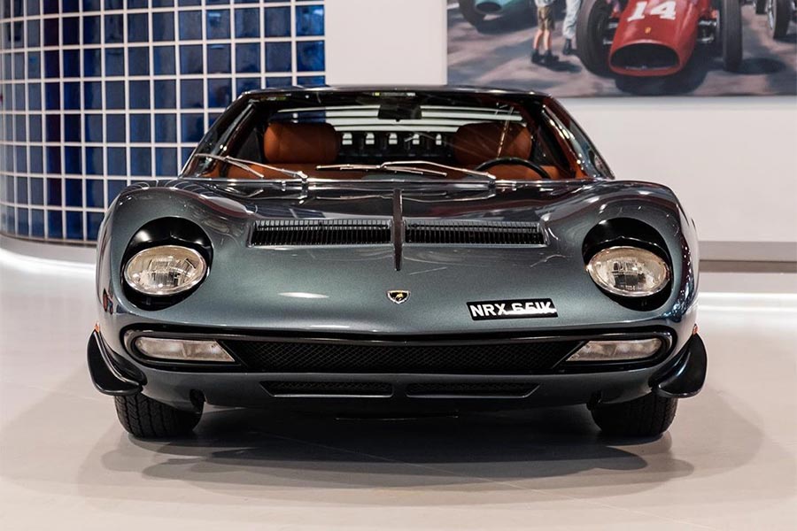 https://autogreeknews.gr/wp-content/uploads/2020/03/Lambo_Miura_4.jpg