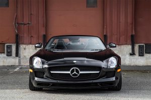 Mercedes-Benz-SLS-AMG-Roadster_9