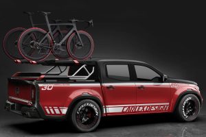 MercedesXClassBikers_2