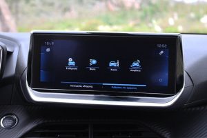 Peugeot 2008 1.5 BlueHDi (23)