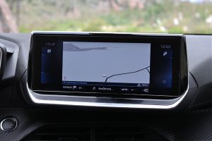 Peugeot 2008 1.5 BlueHDi (25)