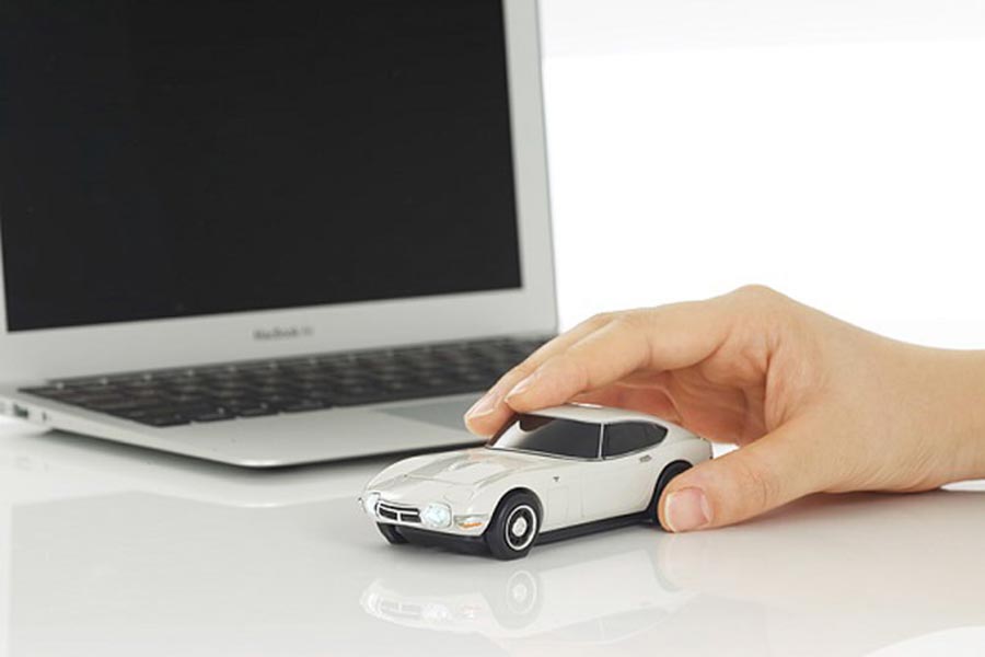https://autogreeknews.gr/wp-content/uploads/2020/03/Toyota-2000GT-computer-mouse-1.jpg