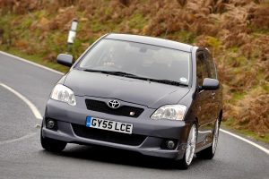 Toyota-Corolla-Compressor-(1)