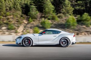 Toyota-Supra-2.0-(6)