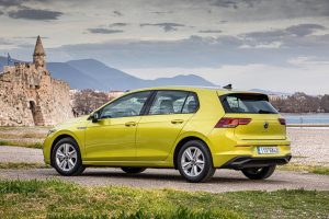 VW-Golf-2020-(15)