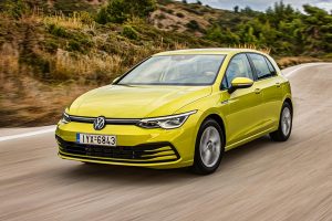 VW-Golf-2020-(18)