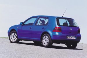 VW-Golf-Mk4-(9)