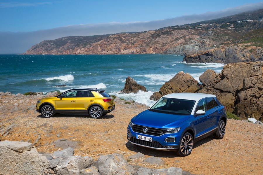 https://autogreeknews.gr/wp-content/uploads/2020/03/VW-T-Roc-4.jpg