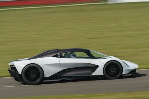 aston martin valhalla2
