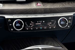 genesis g80 official9