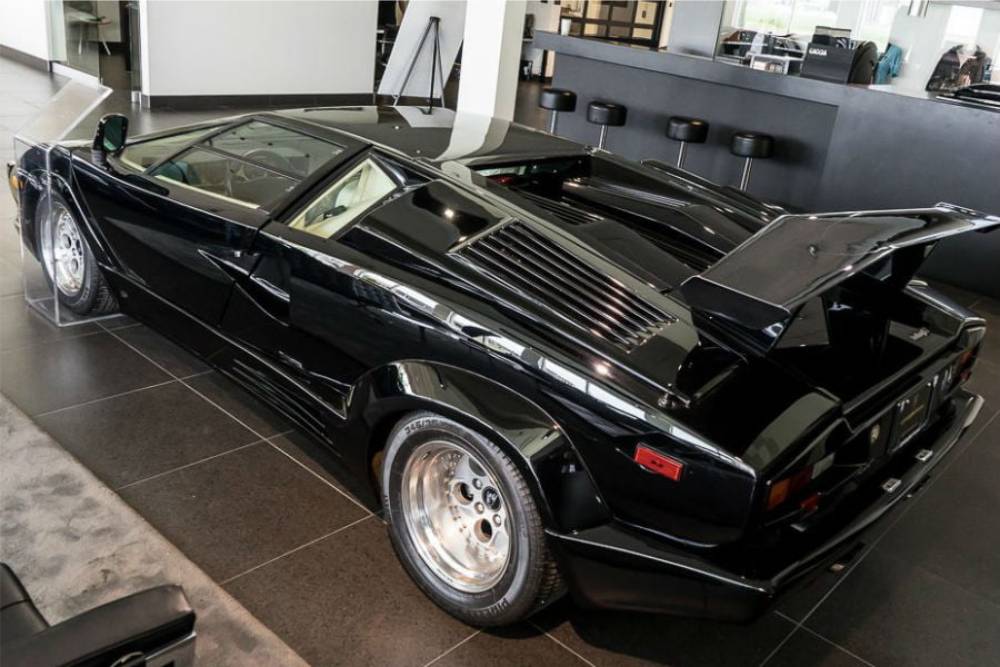 https://autogreeknews.gr/wp-content/uploads/2020/03/lamborghini-countach-zelatines2-1.jpg