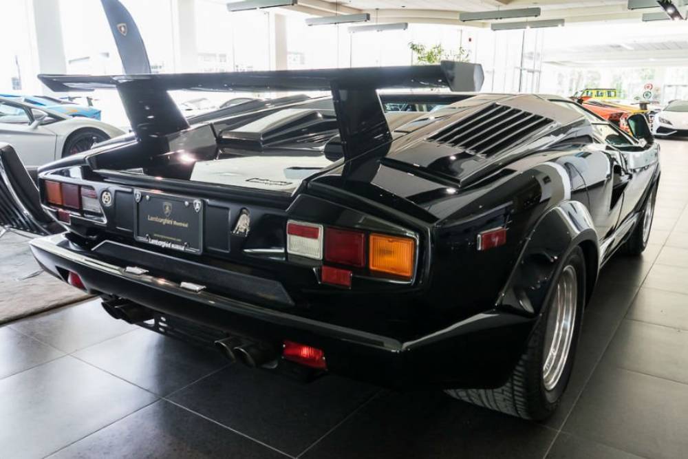 https://autogreeknews.gr/wp-content/uploads/2020/03/lamborghini-countach-zelatines5-1.jpg