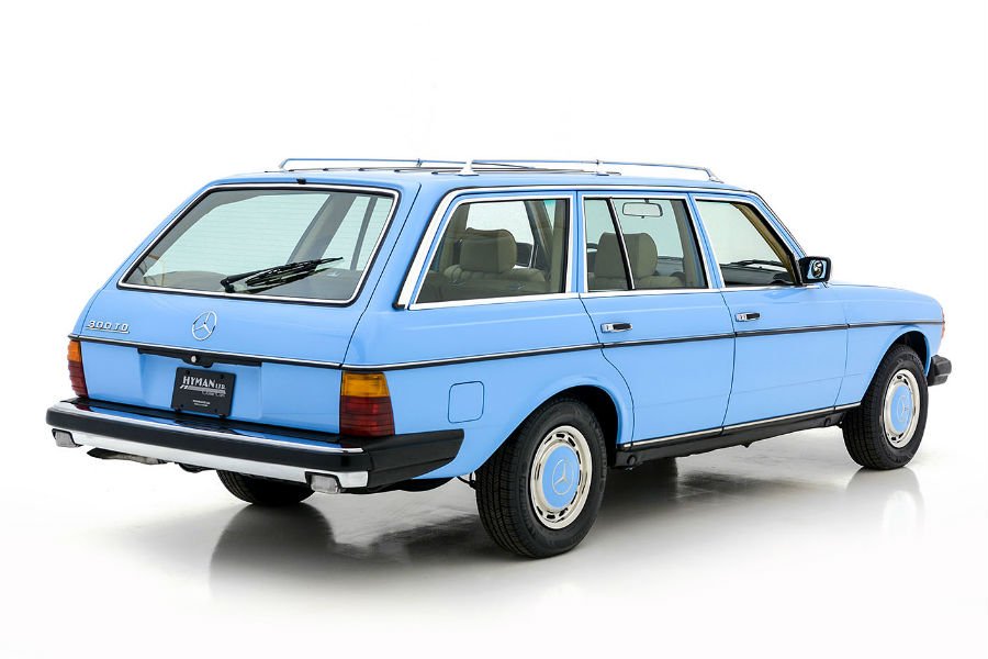 https://autogreeknews.gr/wp-content/uploads/2020/03/mercedes-300td-wagon2.jpg
