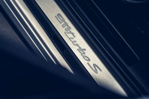 new porsche 911 turbo s official14