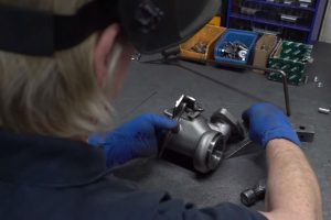 pws kataskevazontai ta turbo