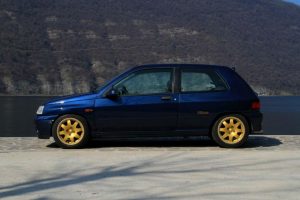 renault clio williams8
