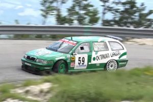 skoda octavia combi touring car