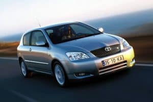 toyota_corolla_t-sport_3-door_6