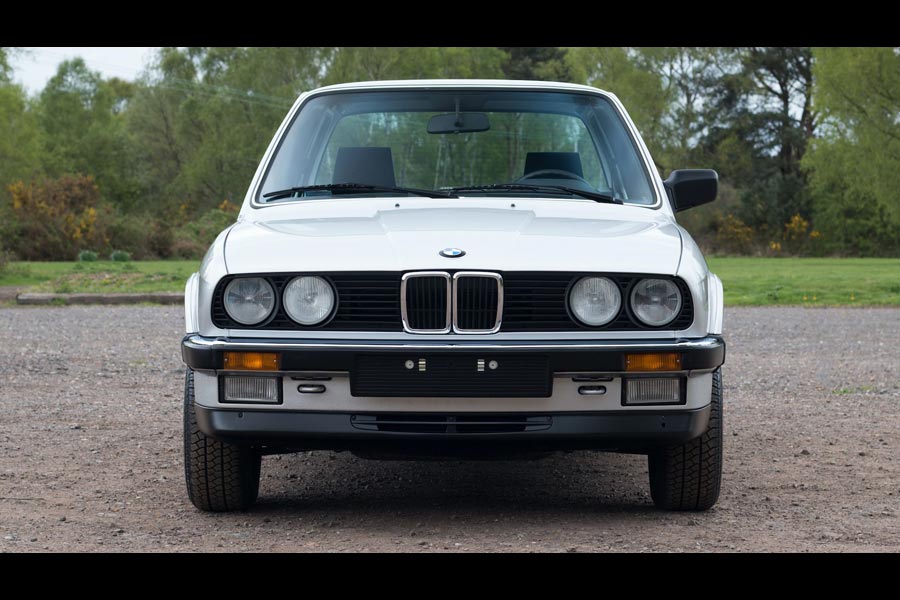 https://autogreeknews.gr/wp-content/uploads/2020/04/1986-BMW-325iX-1986-2.jpg