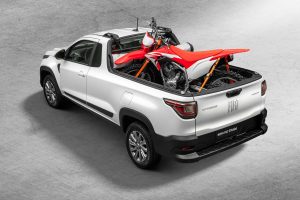 Fiat Strada 2020 (4)